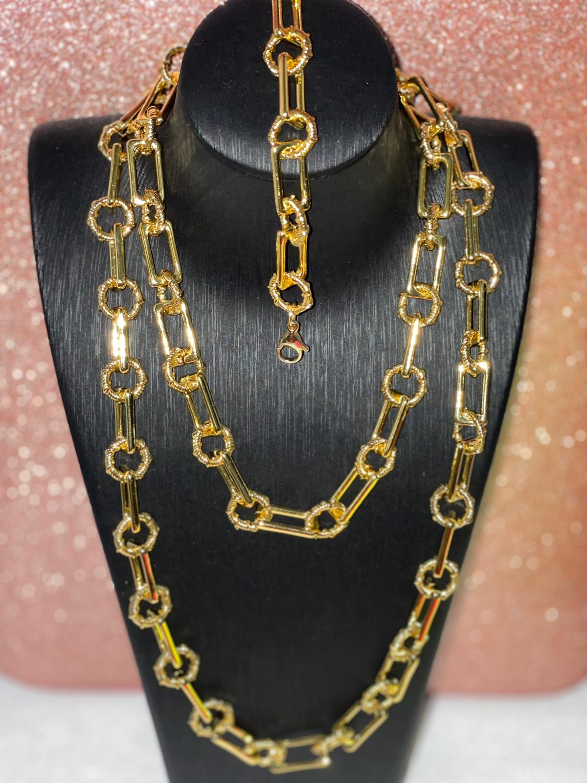 Gold Robe Necklace and Bracelet by La Belle